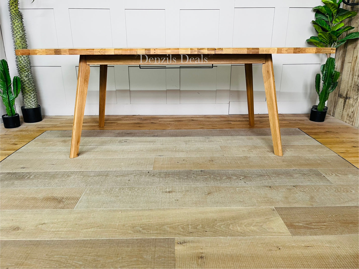 6-8 Seater OAKLEE Extendable Dining Table Natural Oak, Oak Furnitureland