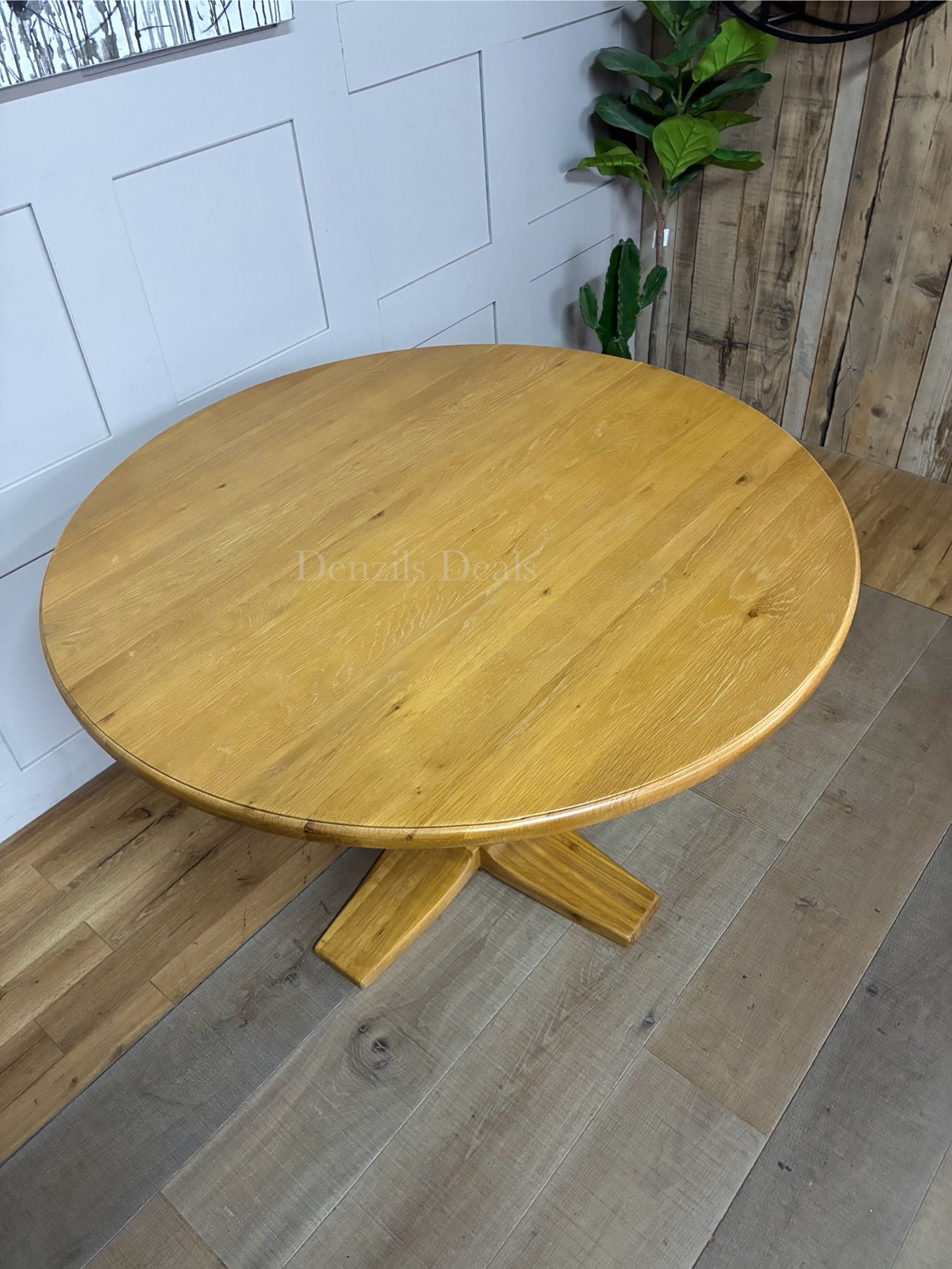 Oak FurnitureLand Round Dining Table, Henley, Natural Oak RRP £860