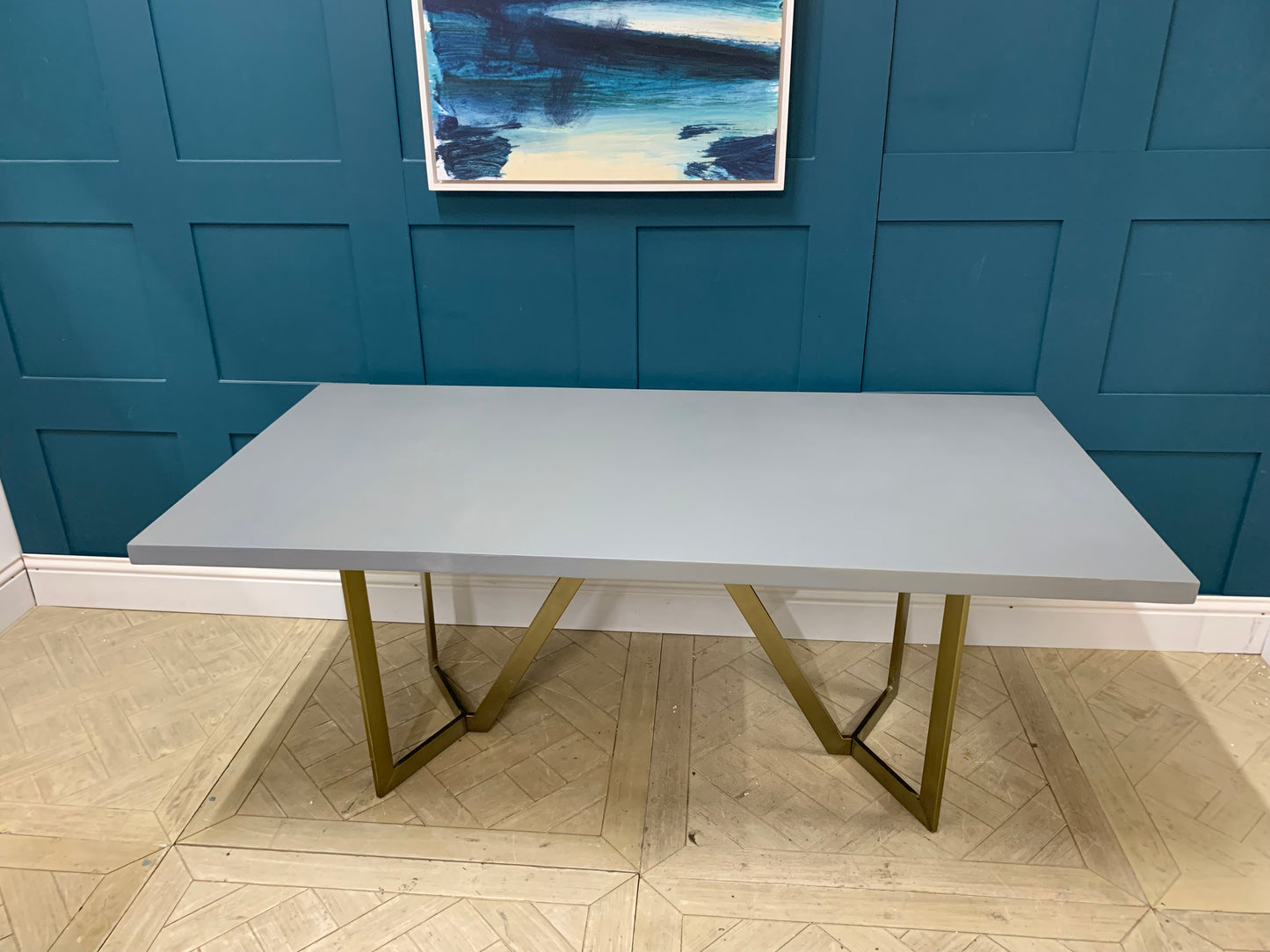 West Elm Tower Dining Table - Concrete (chri
