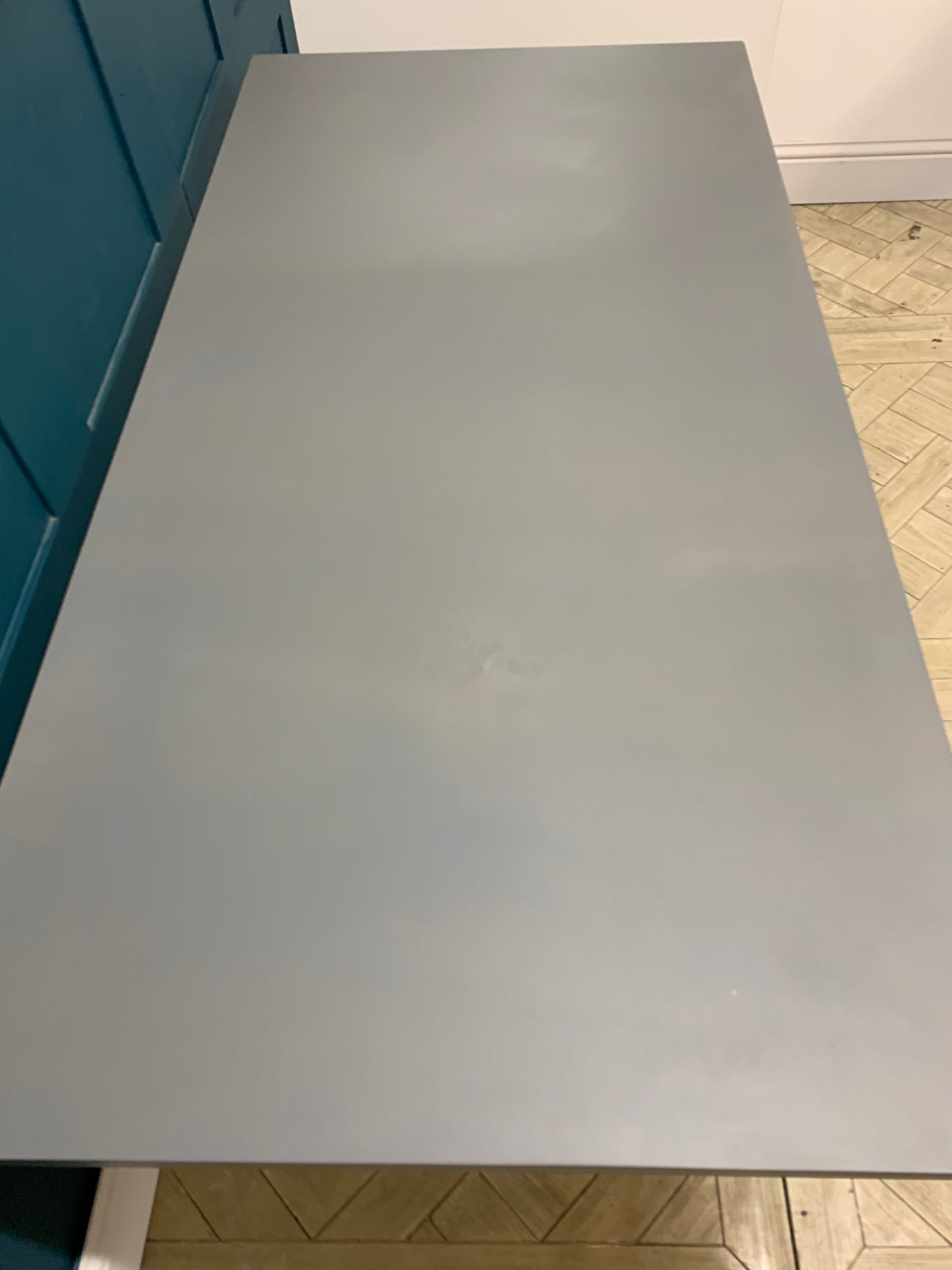 West Elm Tower Dining Table - Concrete (chri