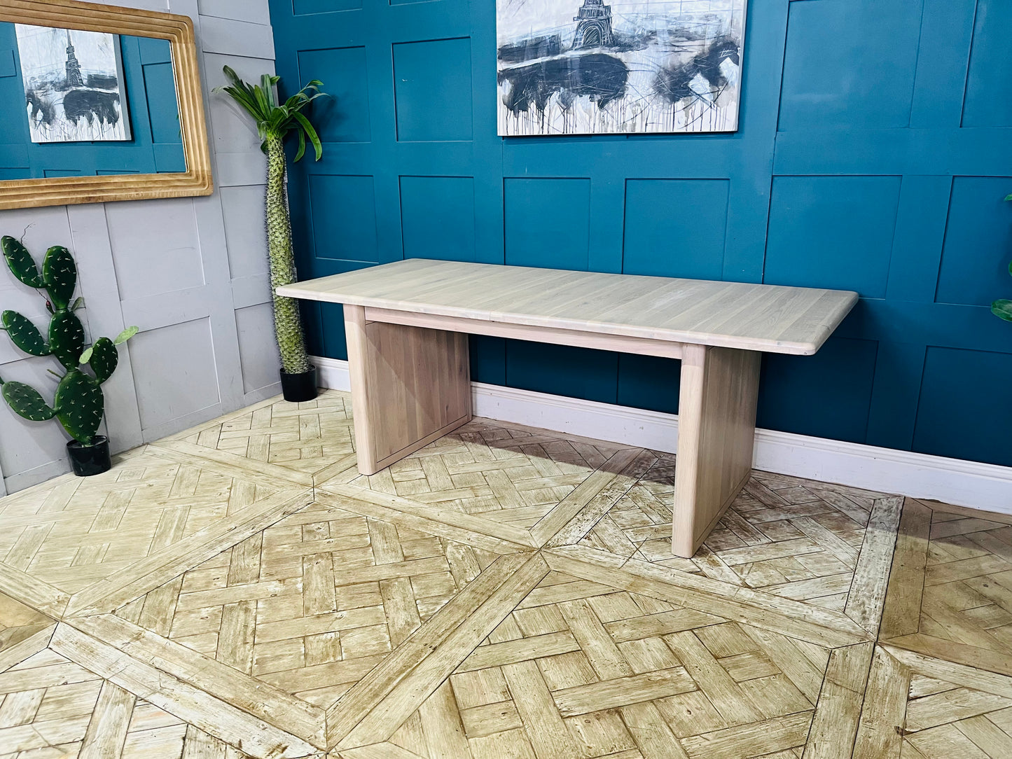 GATSBY Washed Oak Extending Dining Table