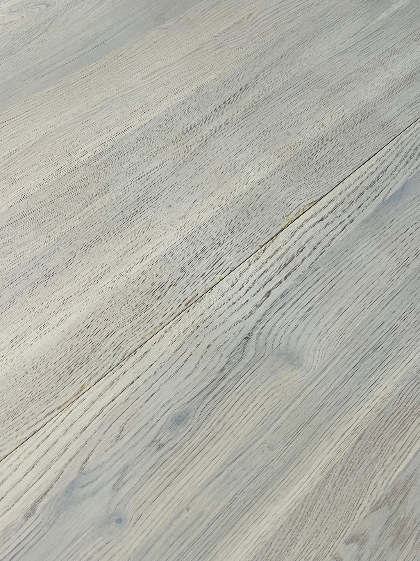 GATSBY Washed Oak Extending Dining Table