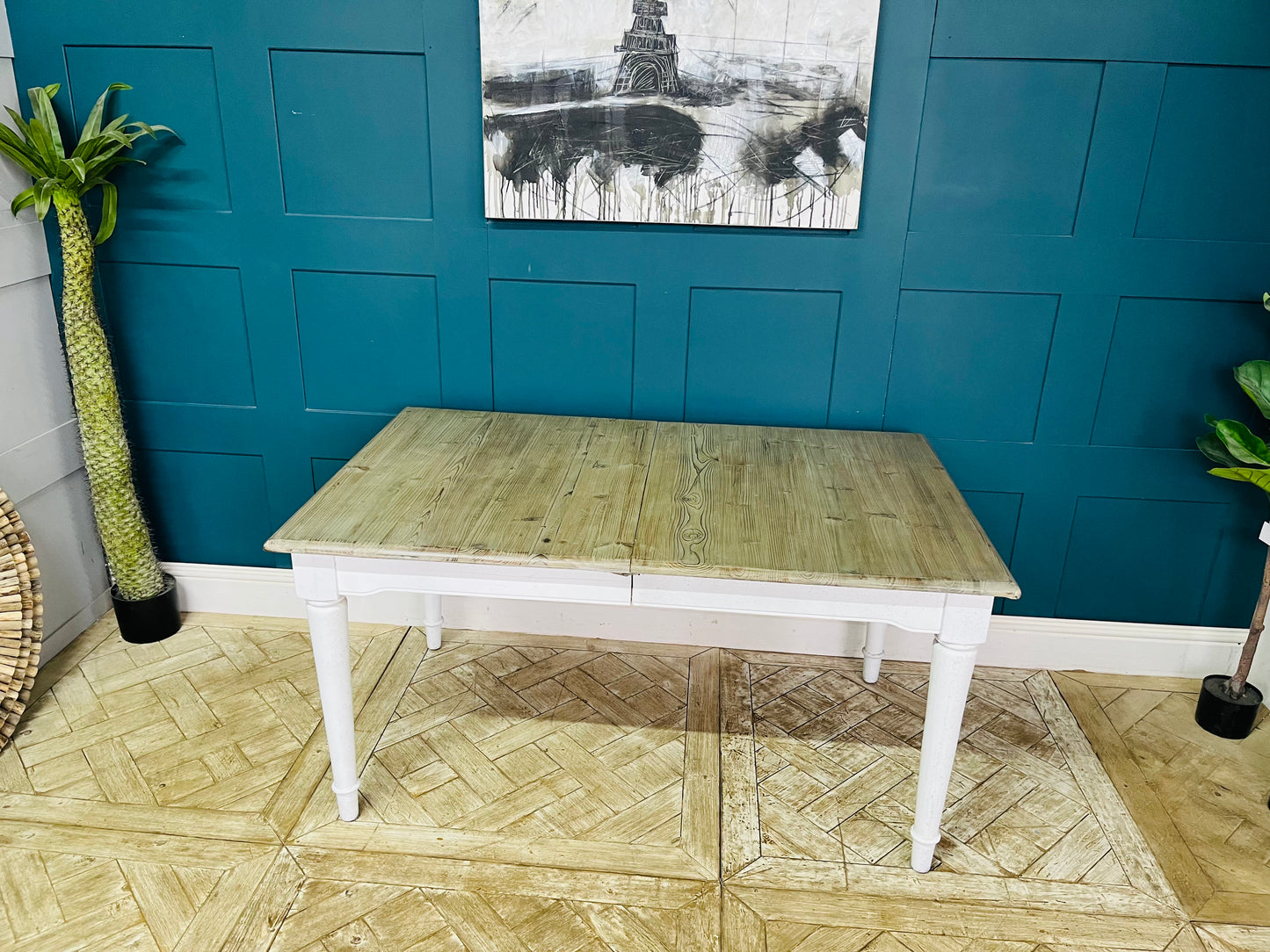 Loaf Toaster Kitchen Table, 6 Seater