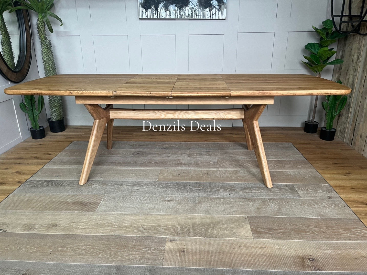 BENTLEY Natural Solid Oak 8-10 Seater Extendable Dining Table Rrp £1079