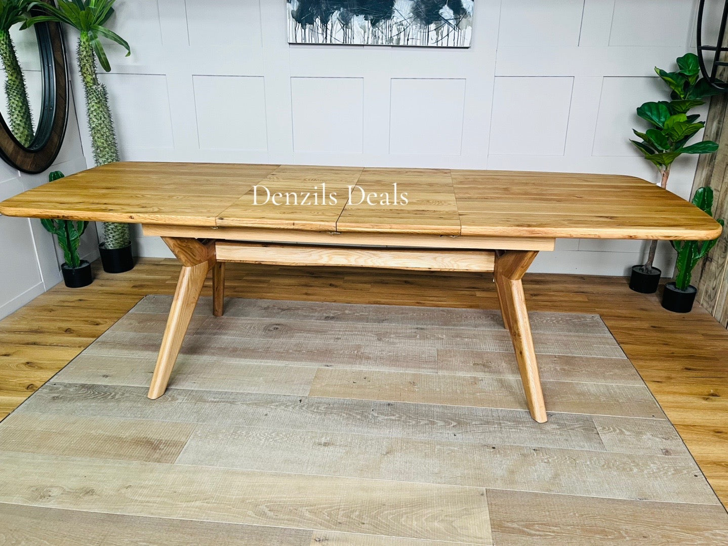 BENTLEY Natural Solid Oak 8-10 Seater Extendable Dining Table Rrp £1079