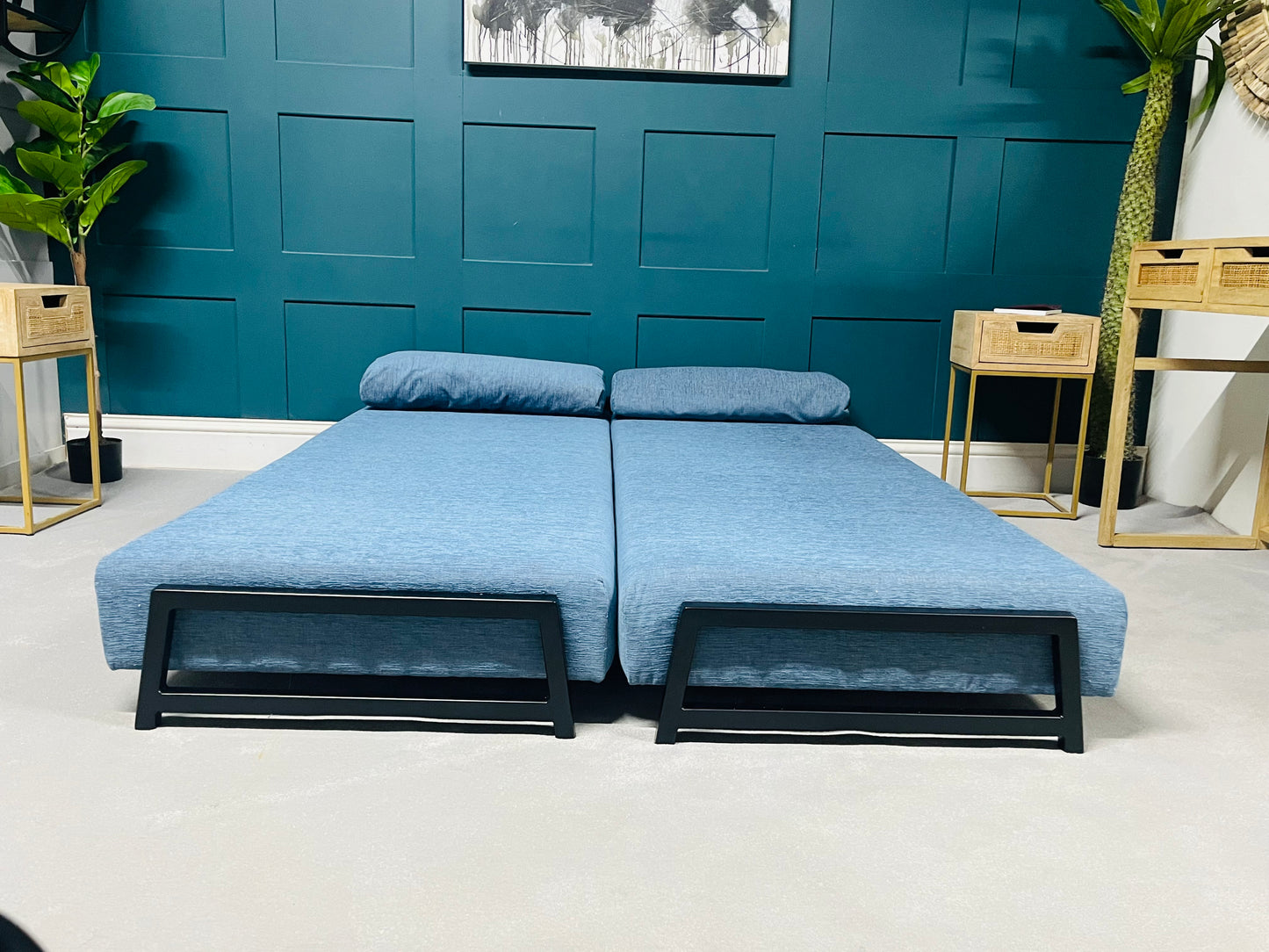 innovative Duplet Daybed With Powder Coated Black Metal Legs