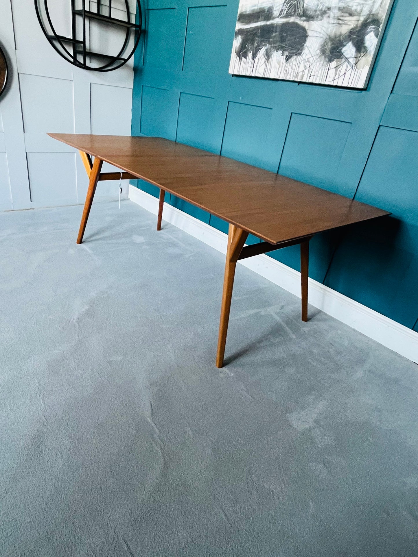 West elm Mid Century Extendable dining table 152-203cm Rrp £1079 R41