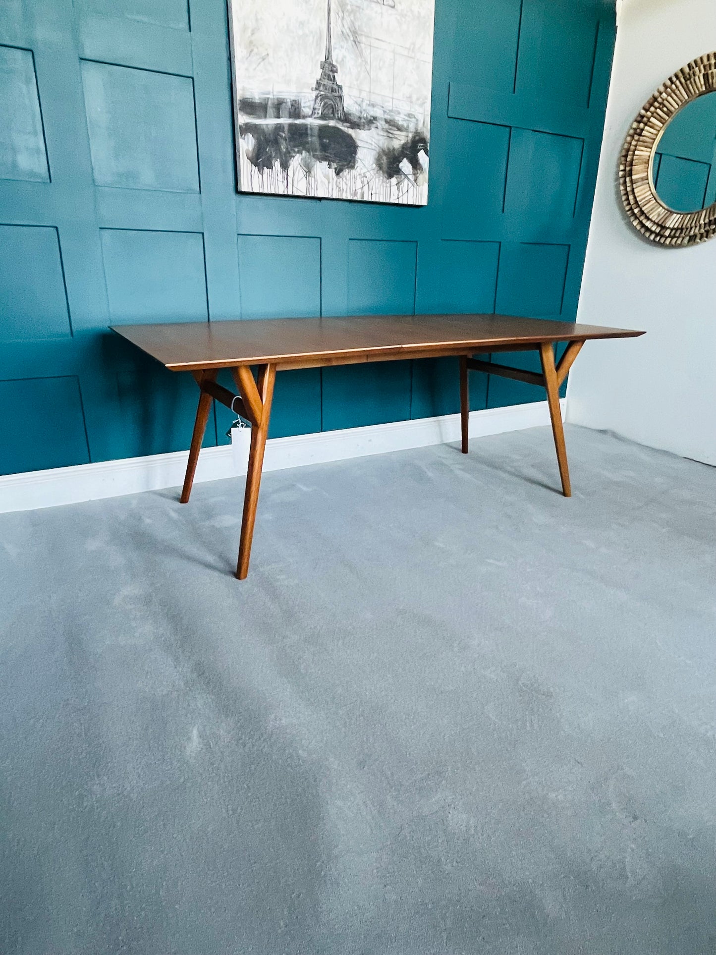 West elm Mid Century Extendable dining table 152-203cm Rrp £1079 R41