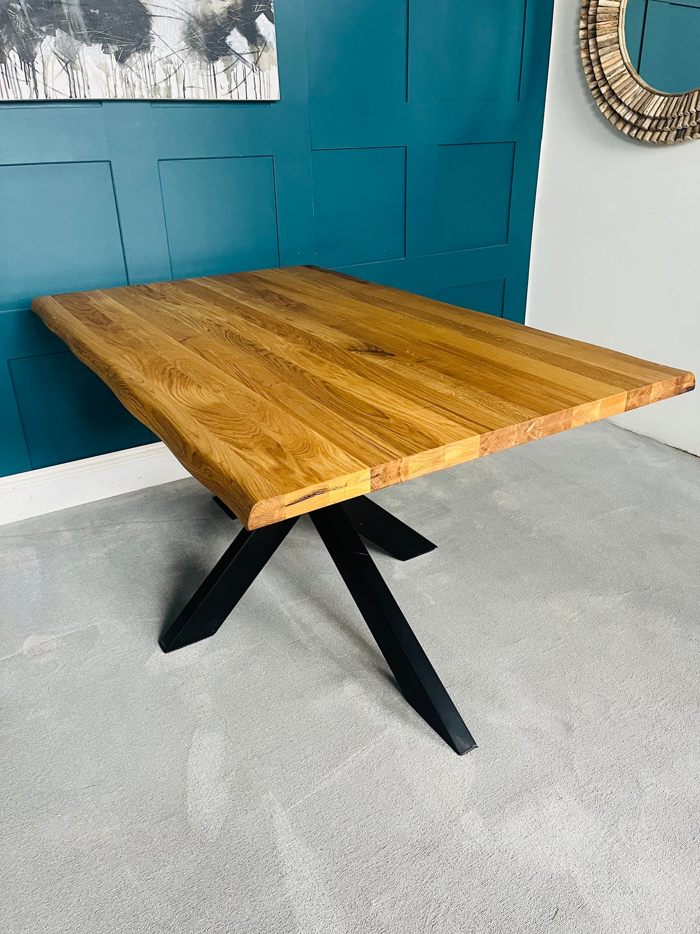 Live Edge Dining Table With Starlight Legs 6-seater