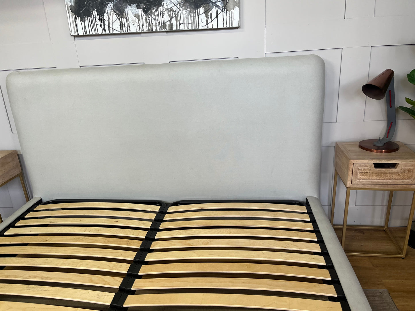 Loaf Ruffle Super king Size Bed R48