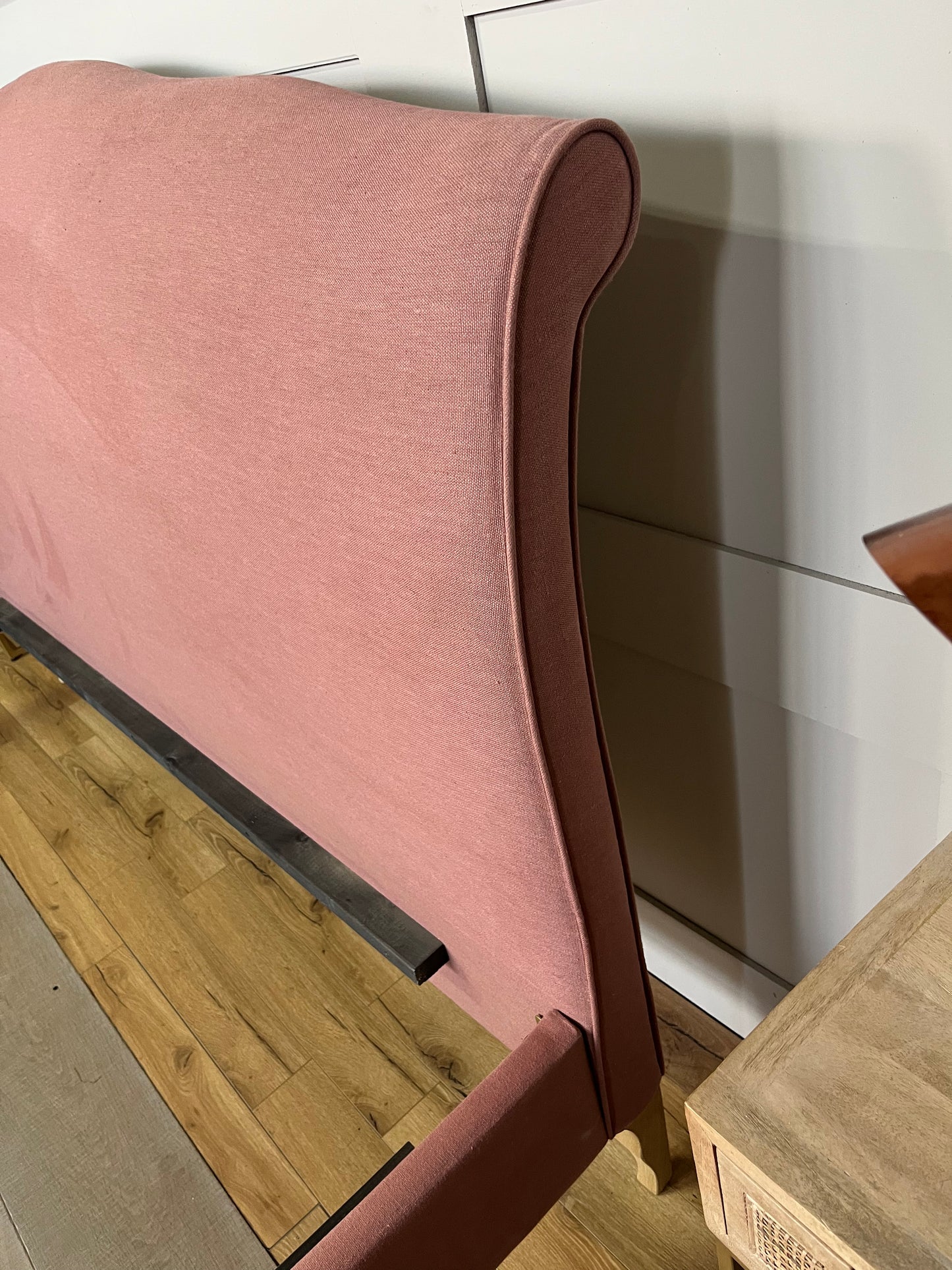 Loaf Frenchie Super Kingsize Bed Pudding Pink Clever Linen