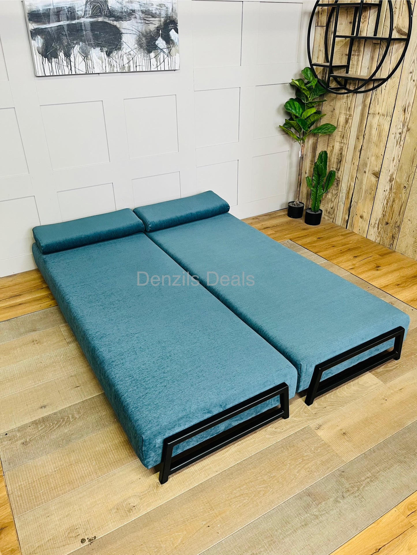 Innovative Duplet Daybed with Powder Coated Metal Legs