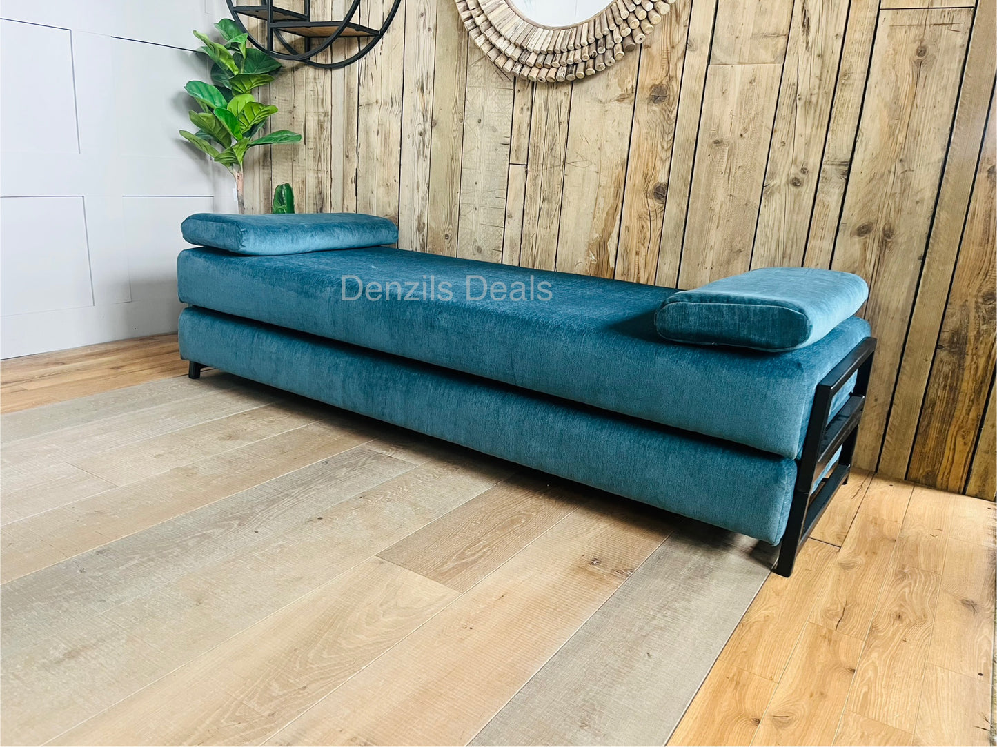Innovative Duplet Daybed with Powder Coated Metal Legs