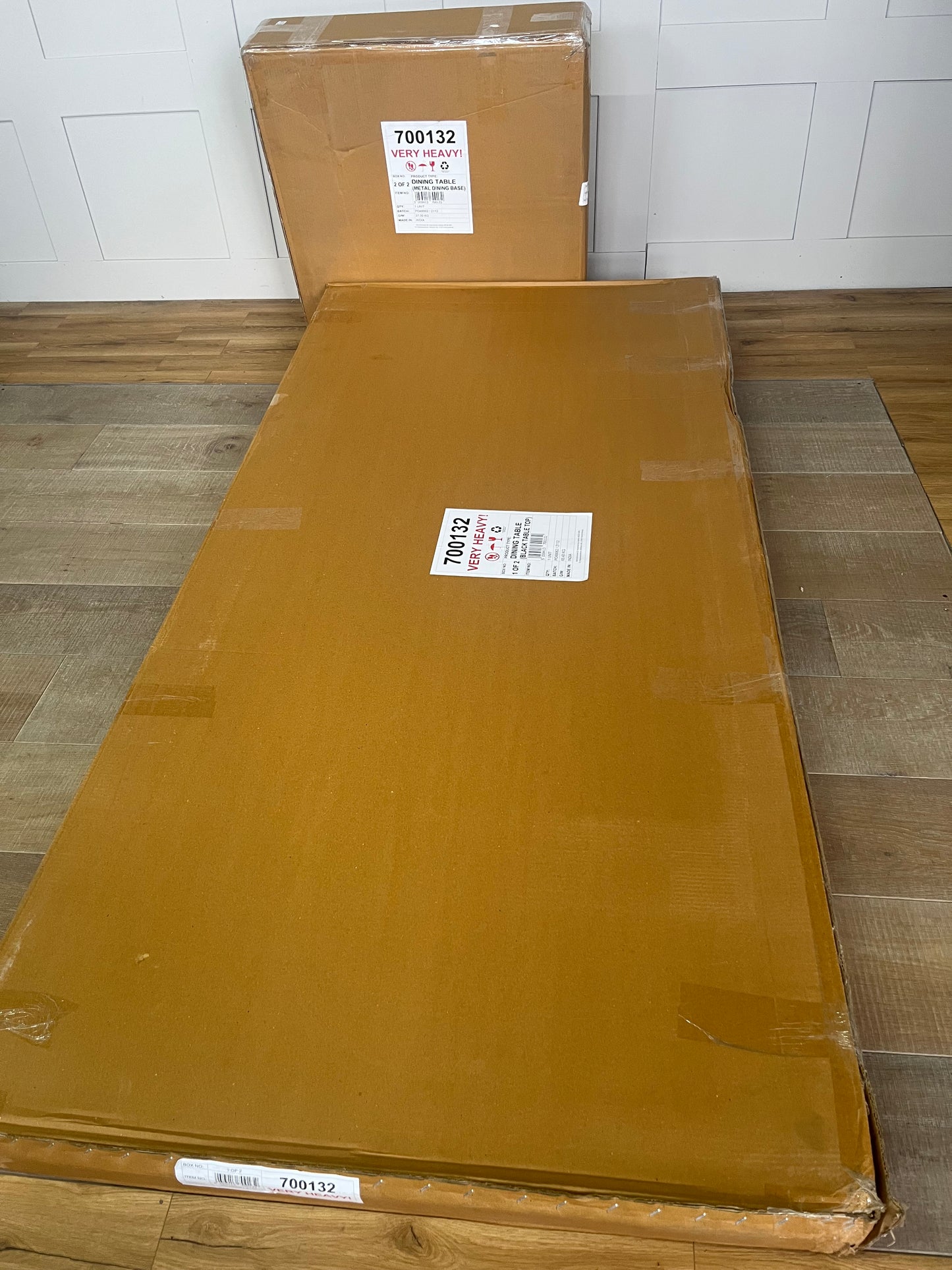 Gallery Newington Large Dining Table 220cm in Black New In Box Rrp £1599