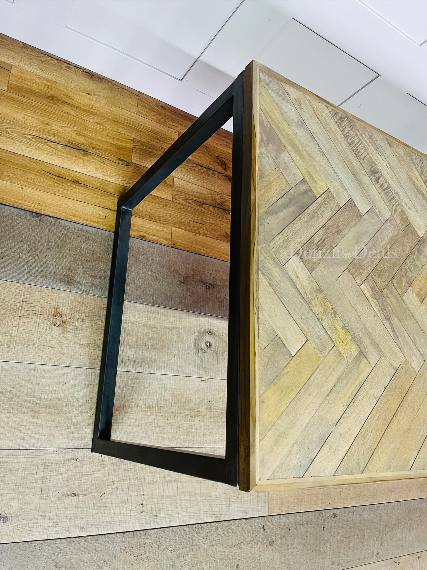Cumo 160cm Mango Wood Dining Table R19