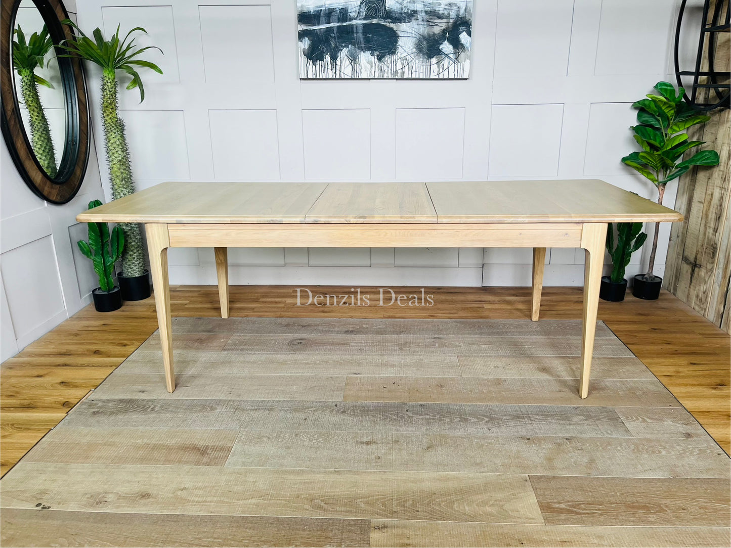 NEWTON Light Natural Solid Oak 6-8 Seater Extendable Dining Table