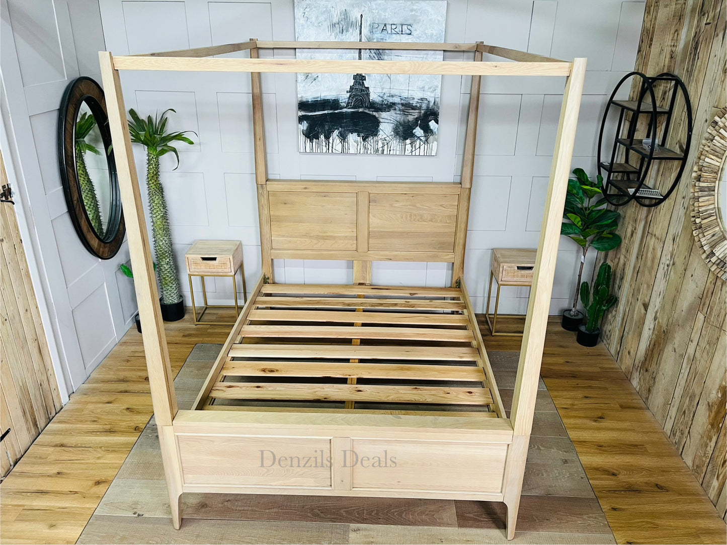 King-Size Four-Poster Bed, NEWTON Light Natural Solid Oak Bed