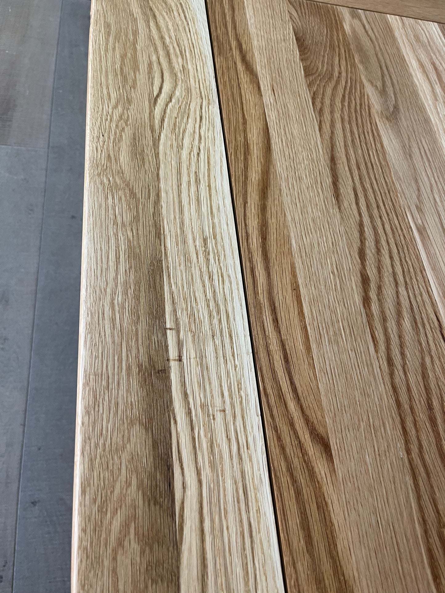 Oak Extendable Dining Table 10-12 Seat Oak Furnitureland Hercules)