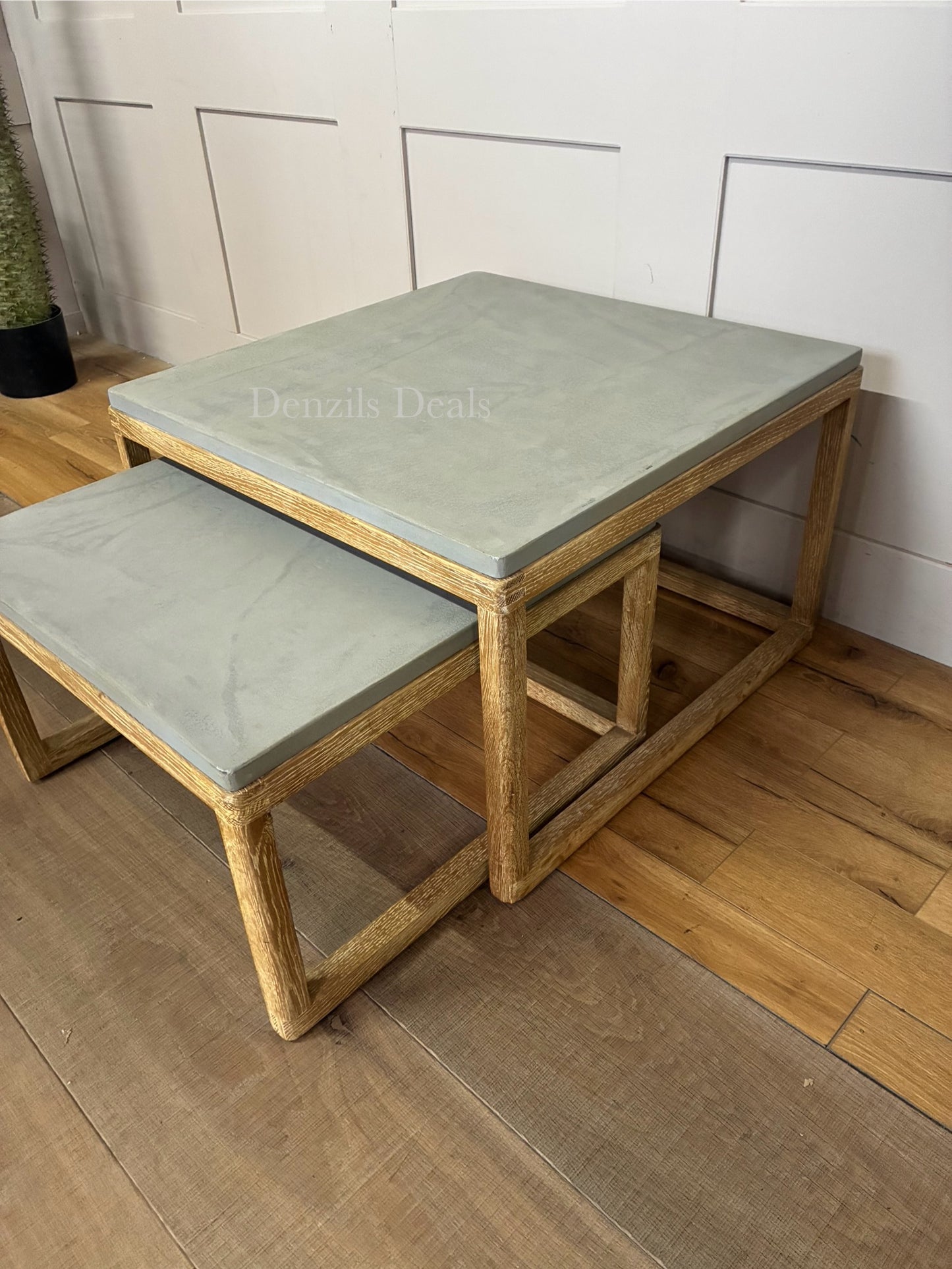 Loaf Slider Coffee Table, Rrp £545 R20