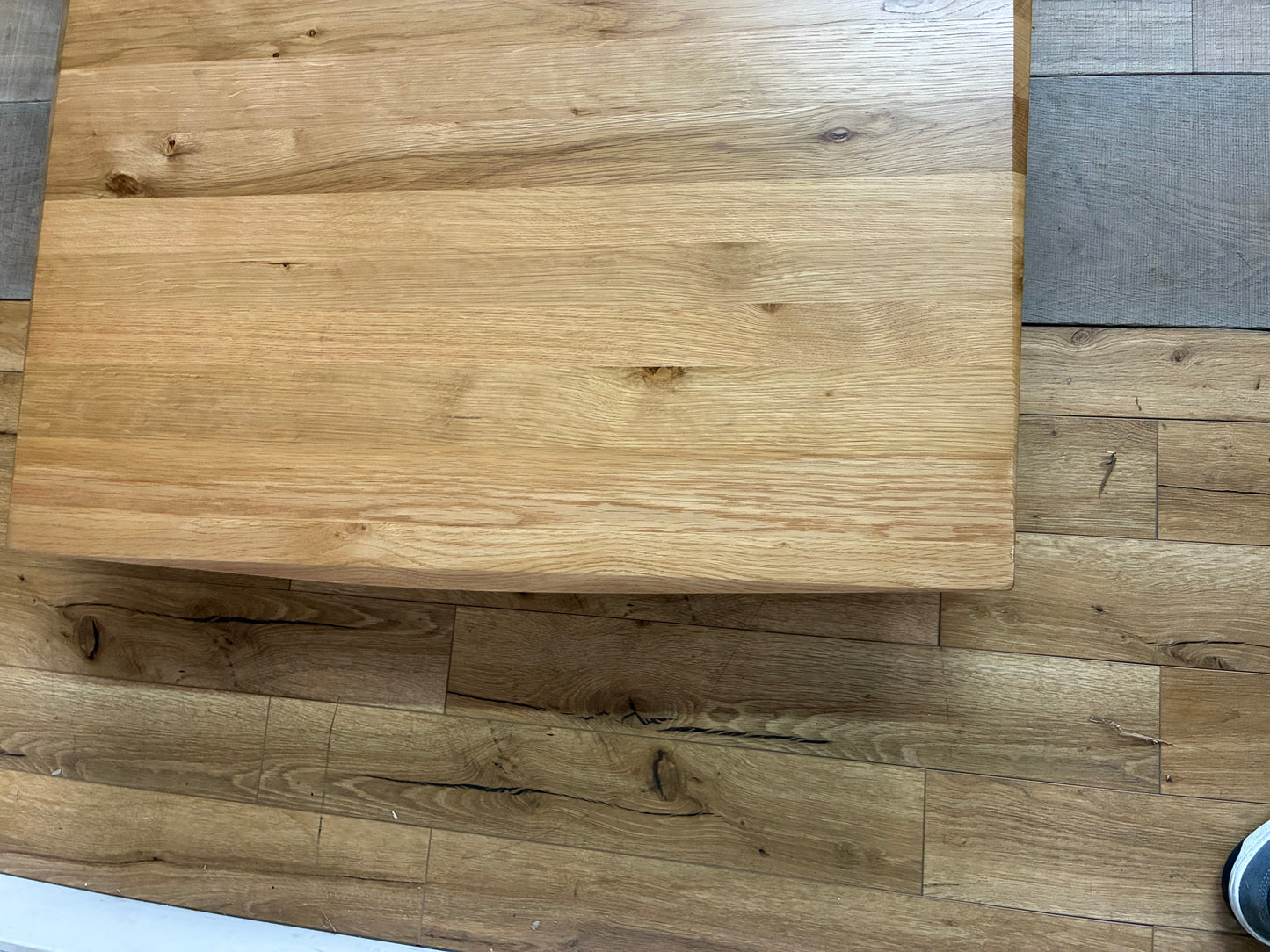 6-8 Seater OAKLEE Extendable Dining Table Natural Oak, Oak Furnitureland