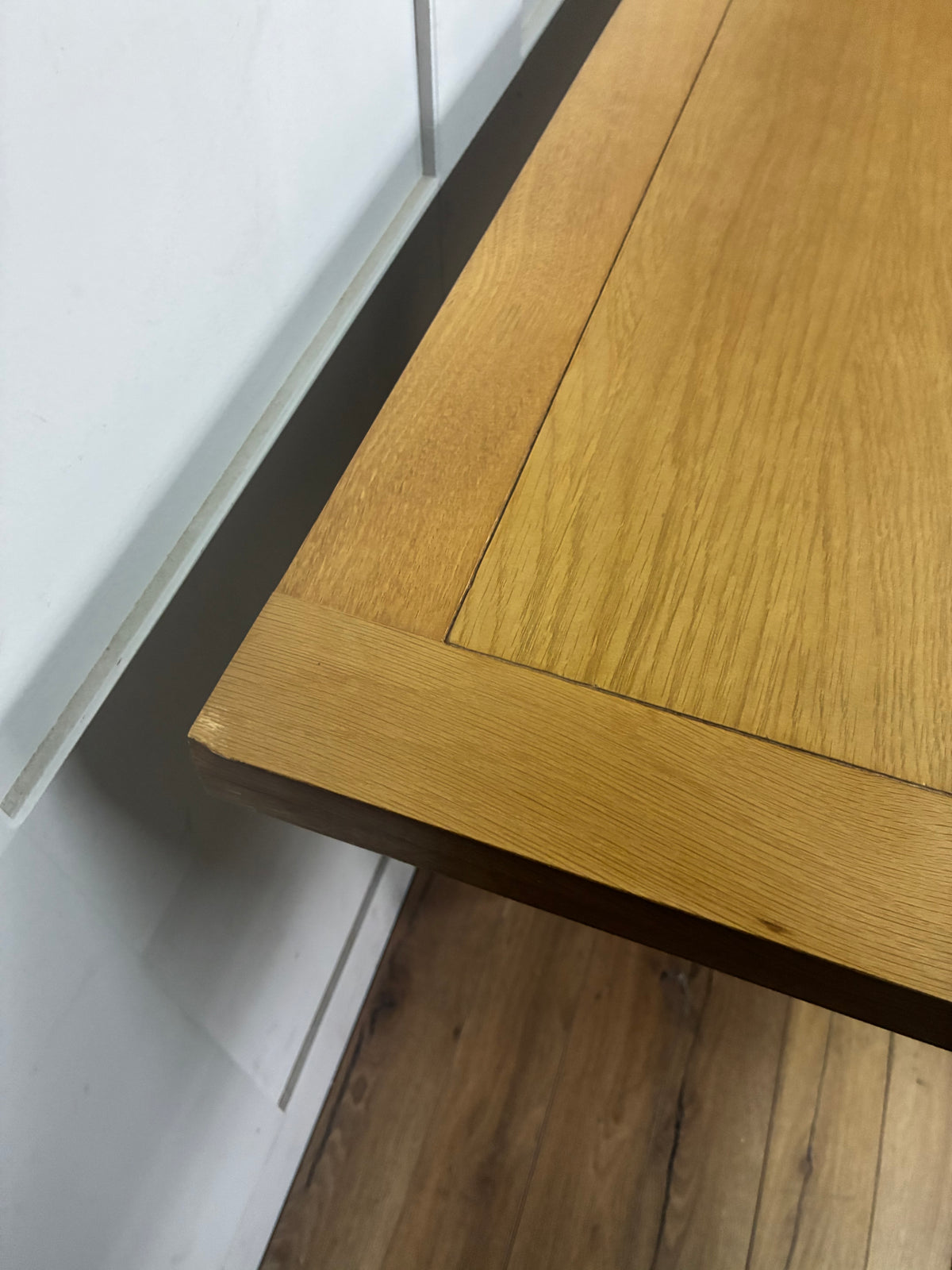 DFS Country Living Maud Navy Extending Dining Table. Rrp £679 R8