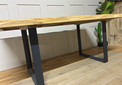 BROOKLYN Living Edge 8 Seater Dining Table Oak Furnitureland Alternative Legs.