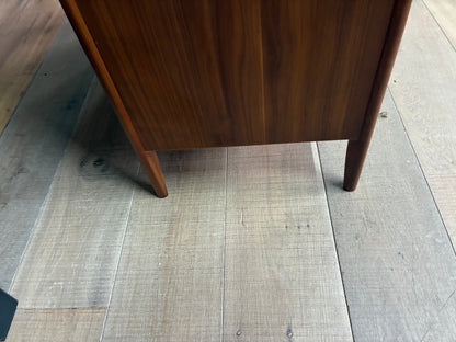 John Lewis Scandi 5 Drawer Wood Chest, Walnut Finish RRrp £649
