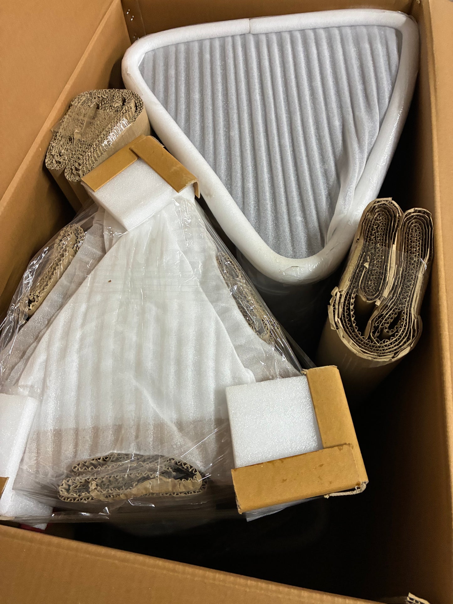 Anthropologie Scout Ash Wood Dining Table With Veneer Pattern Top R62