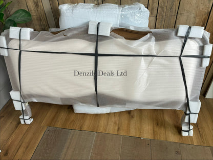 Homesdirect365 Montpellier Antique French Style Bed Solid Mindy Wood, double bed