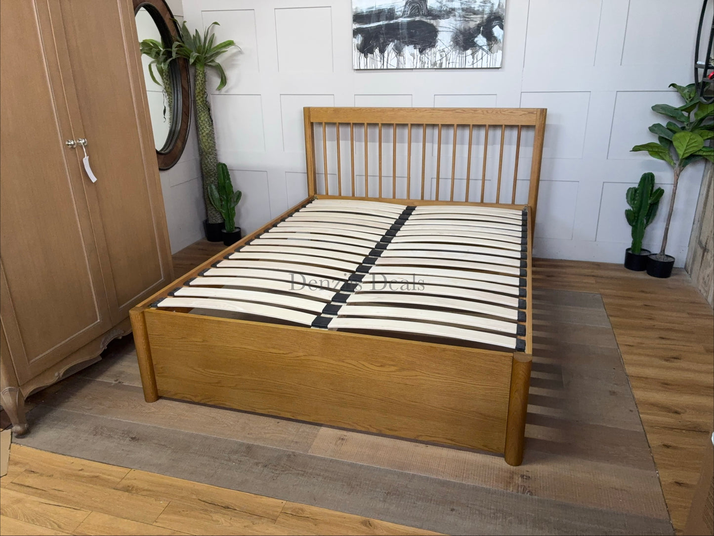 John Lewis Spindle Storage Bed Frame, king,  Rrp £1199 R32