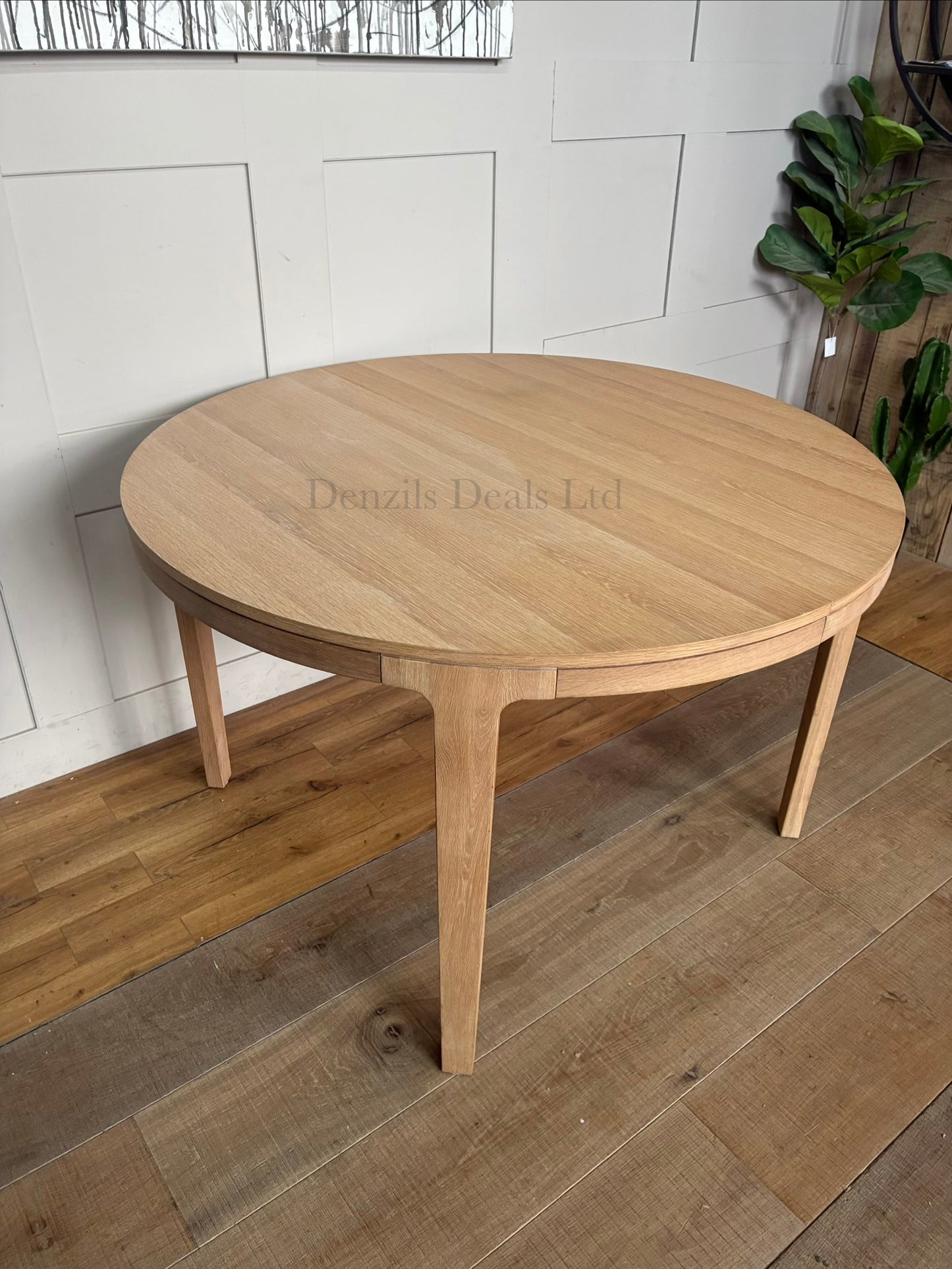John Lewis Mira II Extending Round Dining Table, Oak RRP £749
