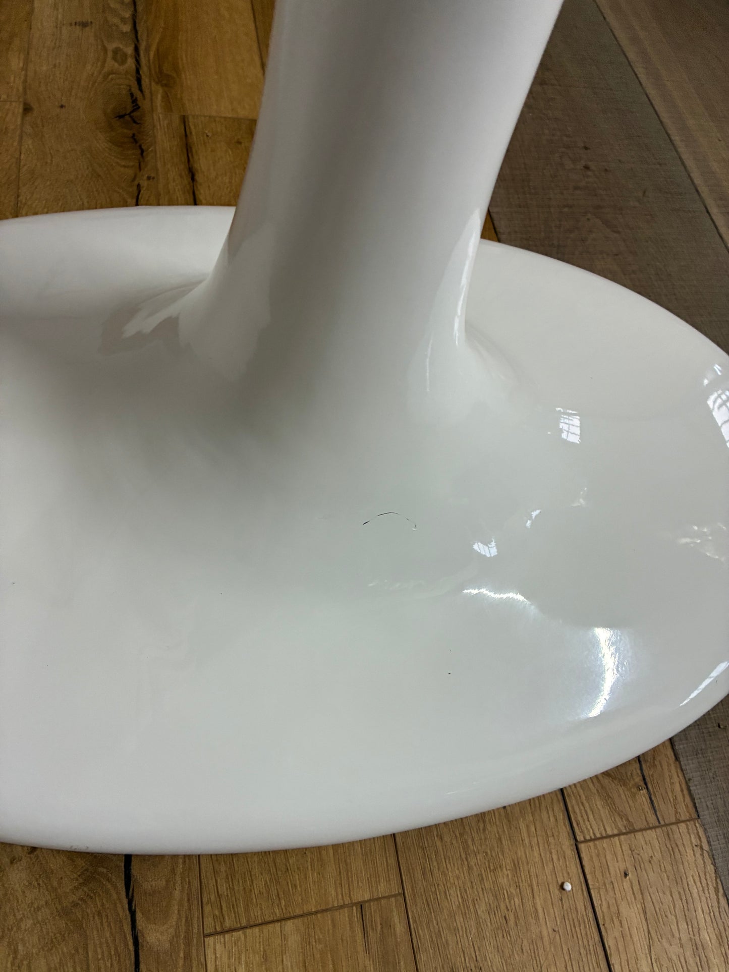 DFS Lille White Ceramic Marble Effect 4-6 Seater Extending Dining Table RRP £799