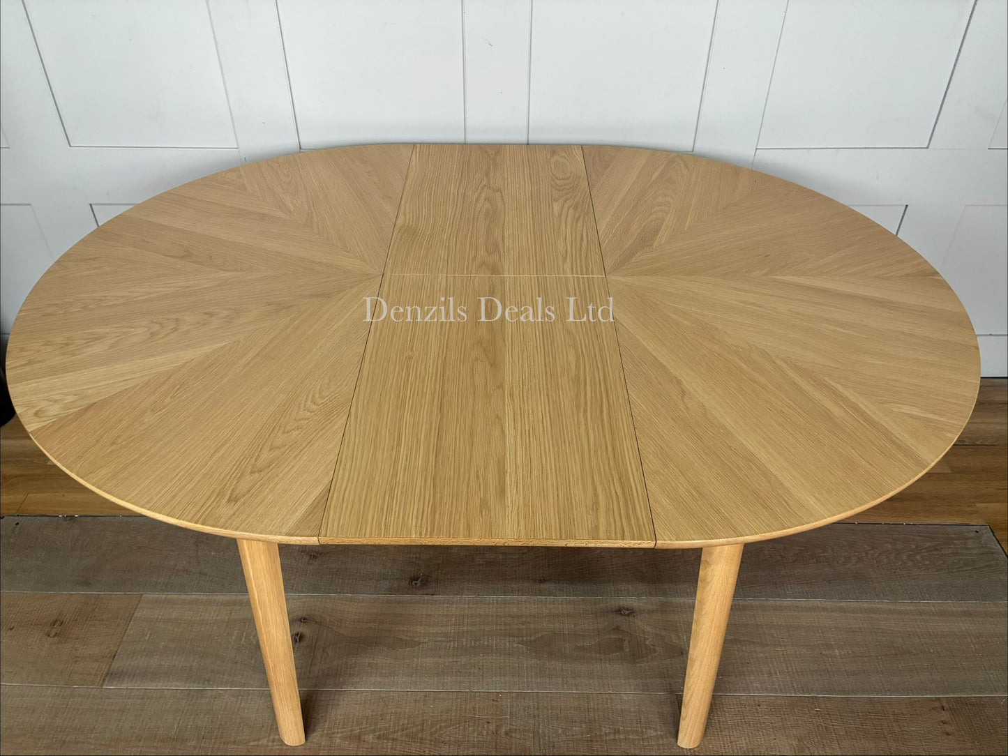 John Lewis Notch Round 4-6 Seater Extending Dining Table, Oak Rrp £799 R5