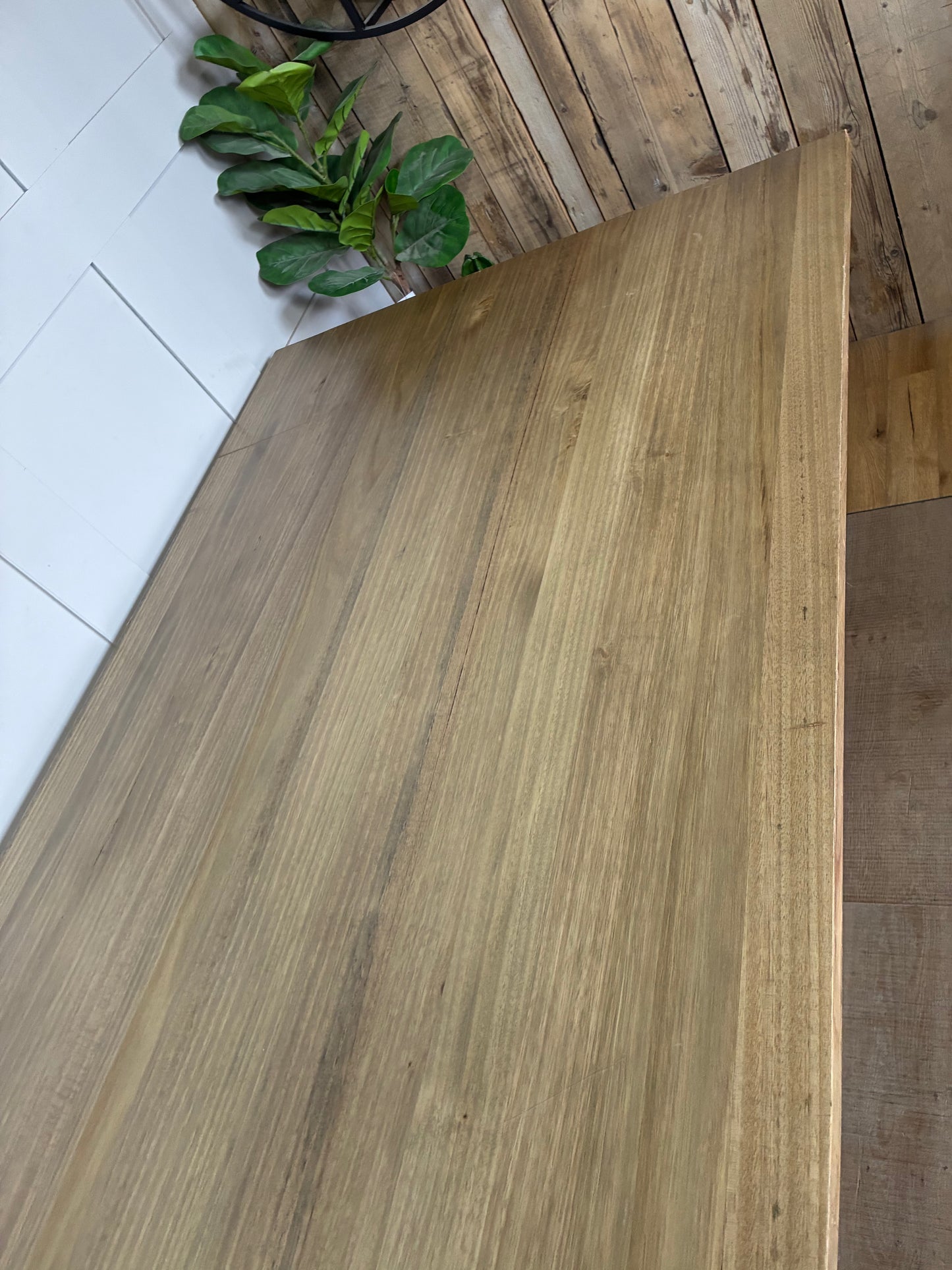 Nick Scali Natami Dining Table Rrp £1299