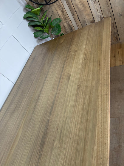Nick Scali Natami Dining Table Rrp £1299