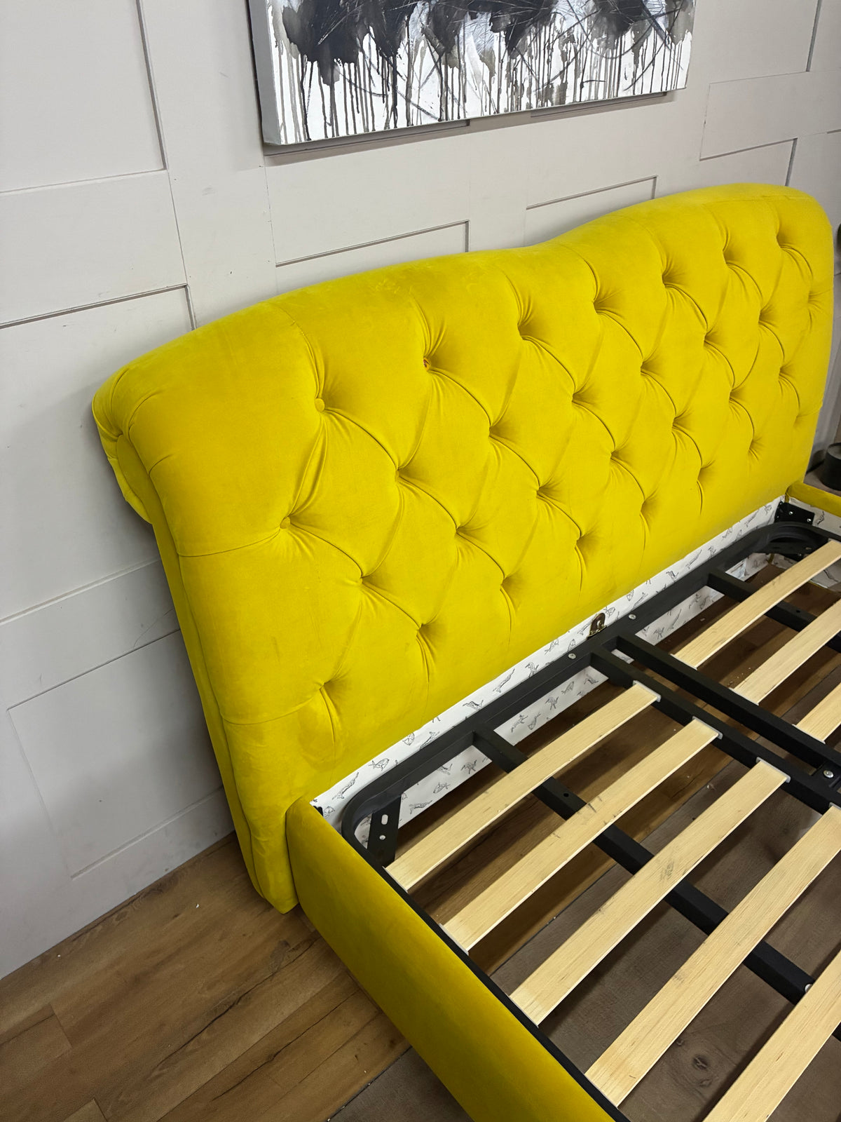 Windsor King Size Bed Frame, Joules At DFS Mustard Rrp £1149 R40