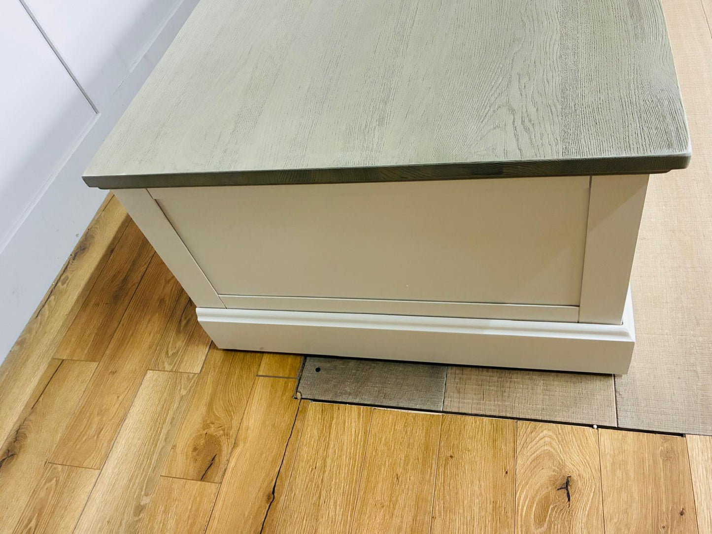 BROMPTON Painted Acacia & Ash Top Triple Wardrobe Rrp £1599..