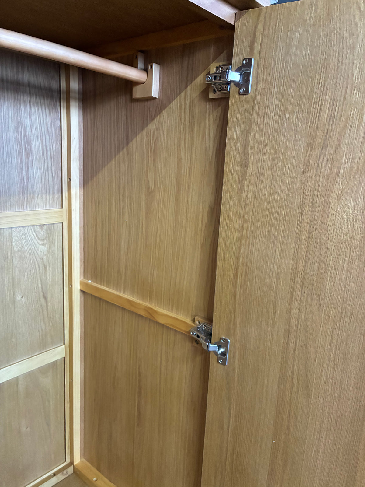 John Lewis Spindle Double Wardrobe with 2 Drawers, Oak Rrp £899 R57