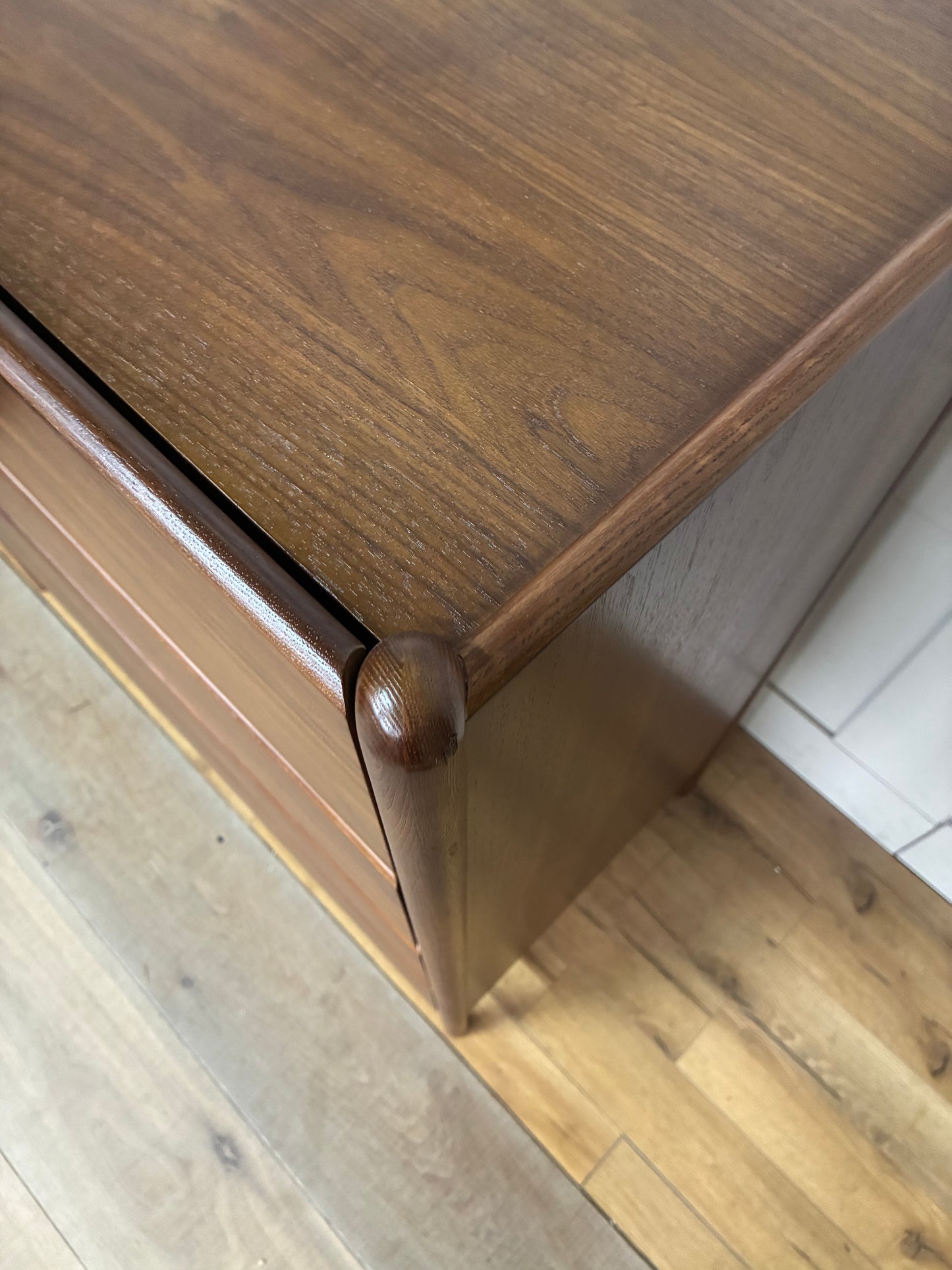 John Lewis Scandi 5 Drawer Wood Chest, Walnut Finish R20 Rrp £649