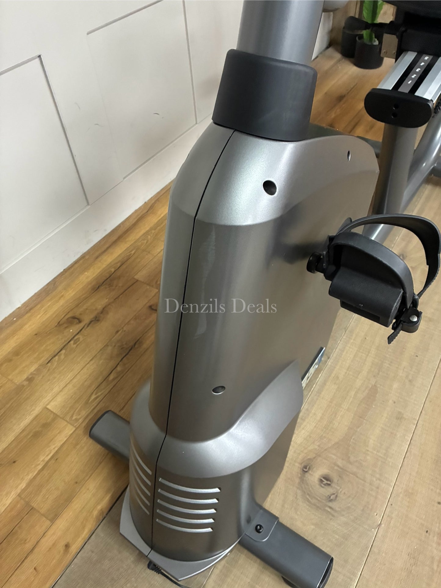 Life Fitness RS1 Lifecycle with Go Console Rrp £1495 R65