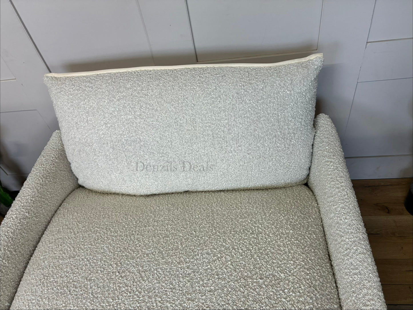 Cozmo Cosy 1.5 Seater Chaise Snuggler, Ecru Boucle Natural Piping