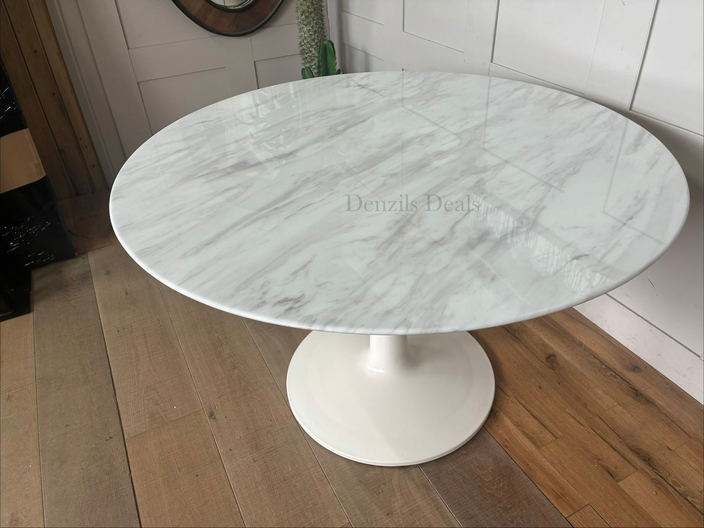 Nick Scali Round Marble Dining Table With Metal Pedestal Base Rrp £1299 R45