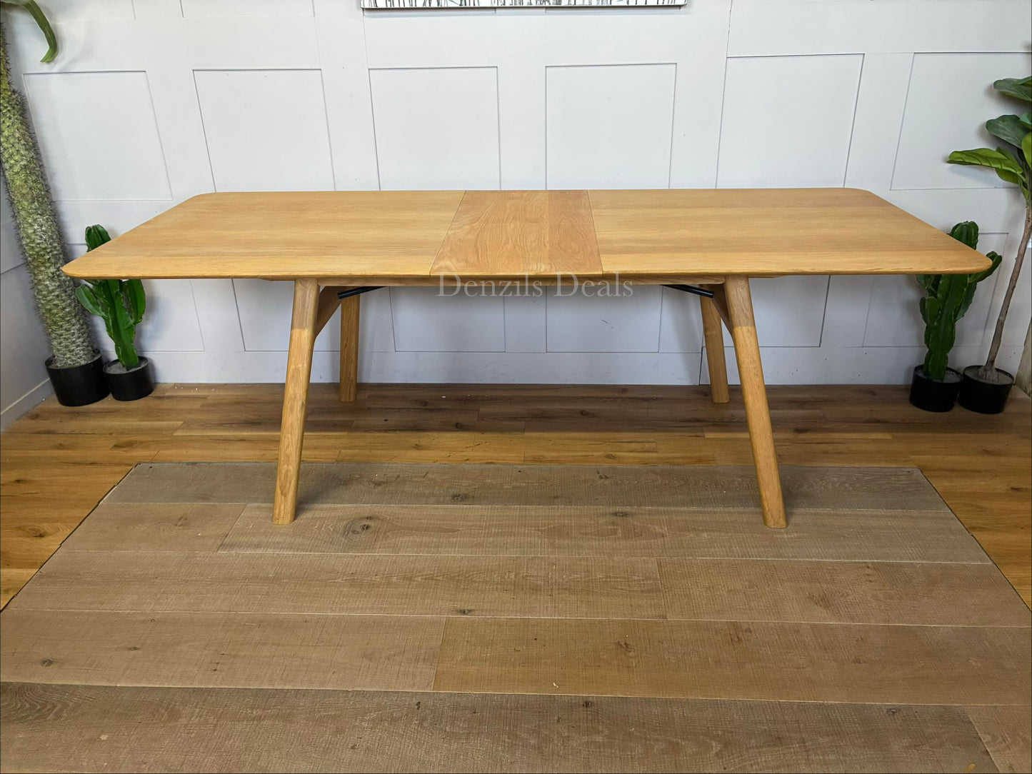 Design Project by John Lewis No.036 8-10 Seater Extending Dining Table Rrp£799