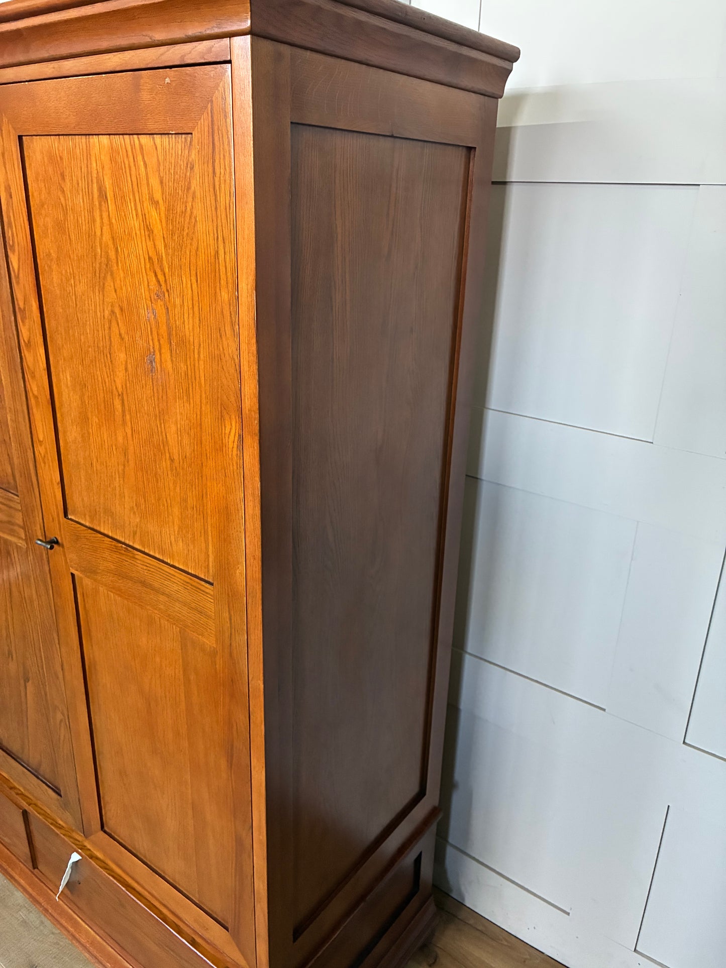 Cotswold WINCHCOMBE DARK OAK Triple Wardrobe