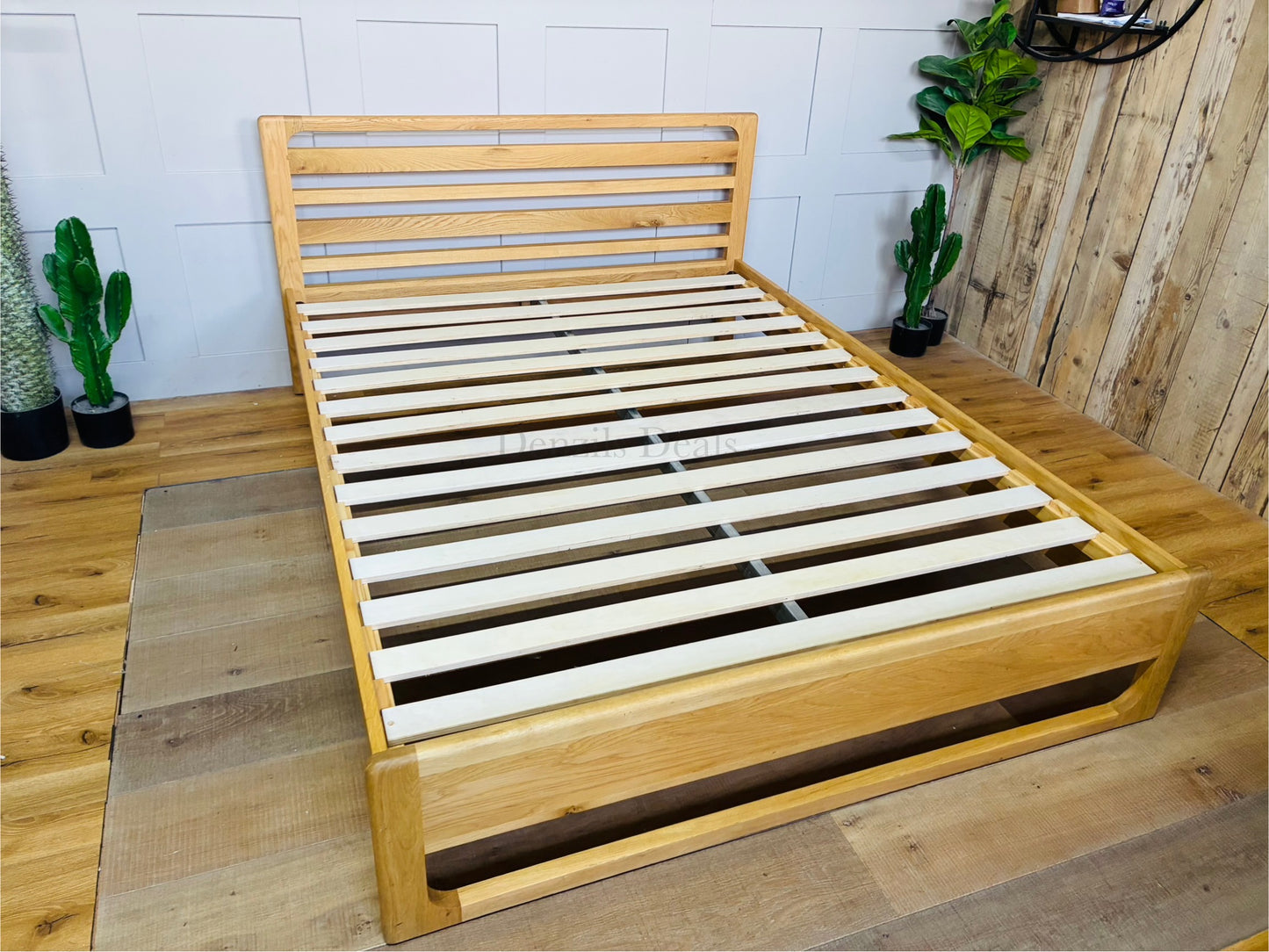Gallery Direct Craft 150cm Bedstead R50