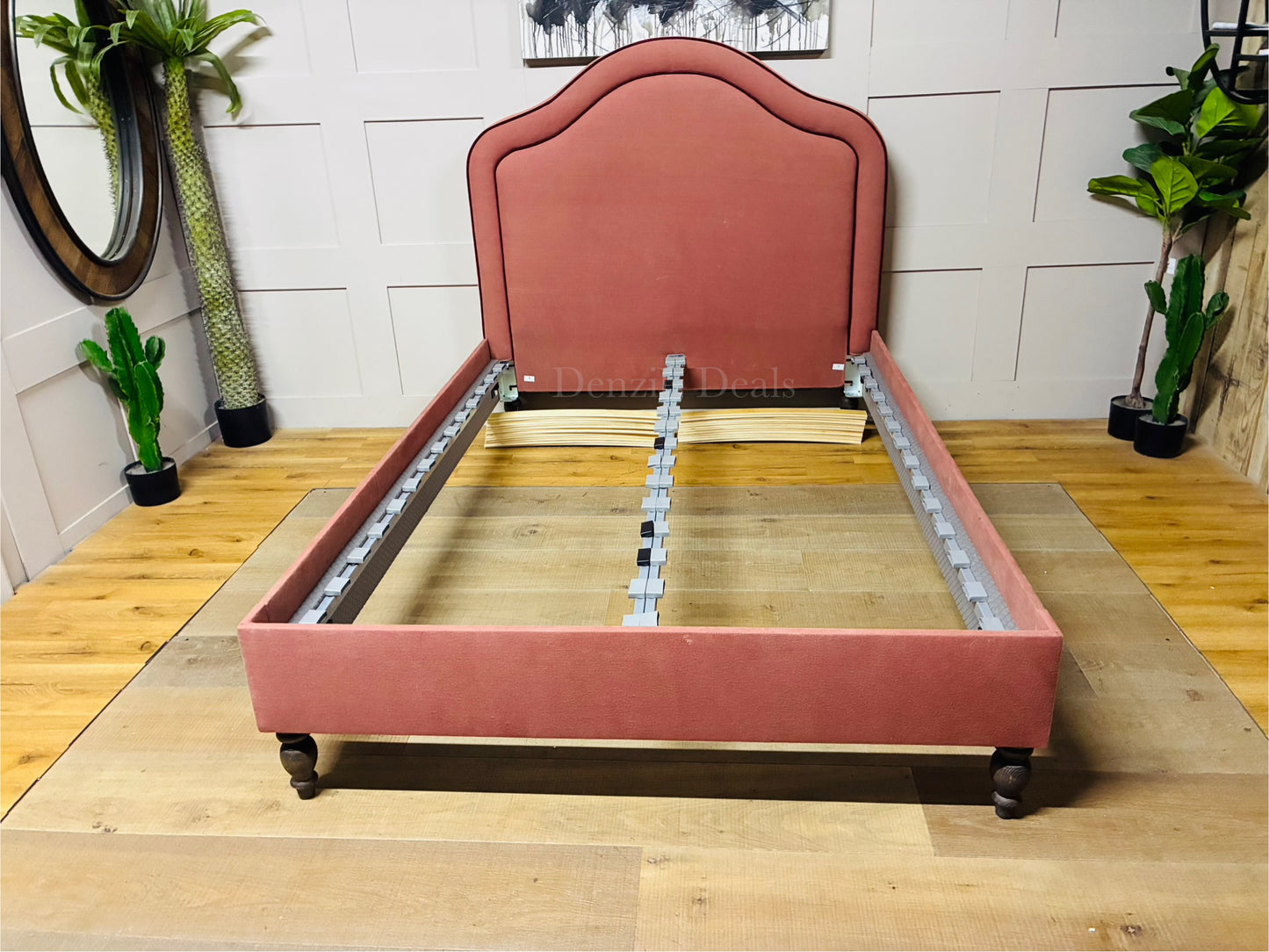 Love Your Home Christobelle Double Piped Bed In Blush & Valentine Rrp £1850