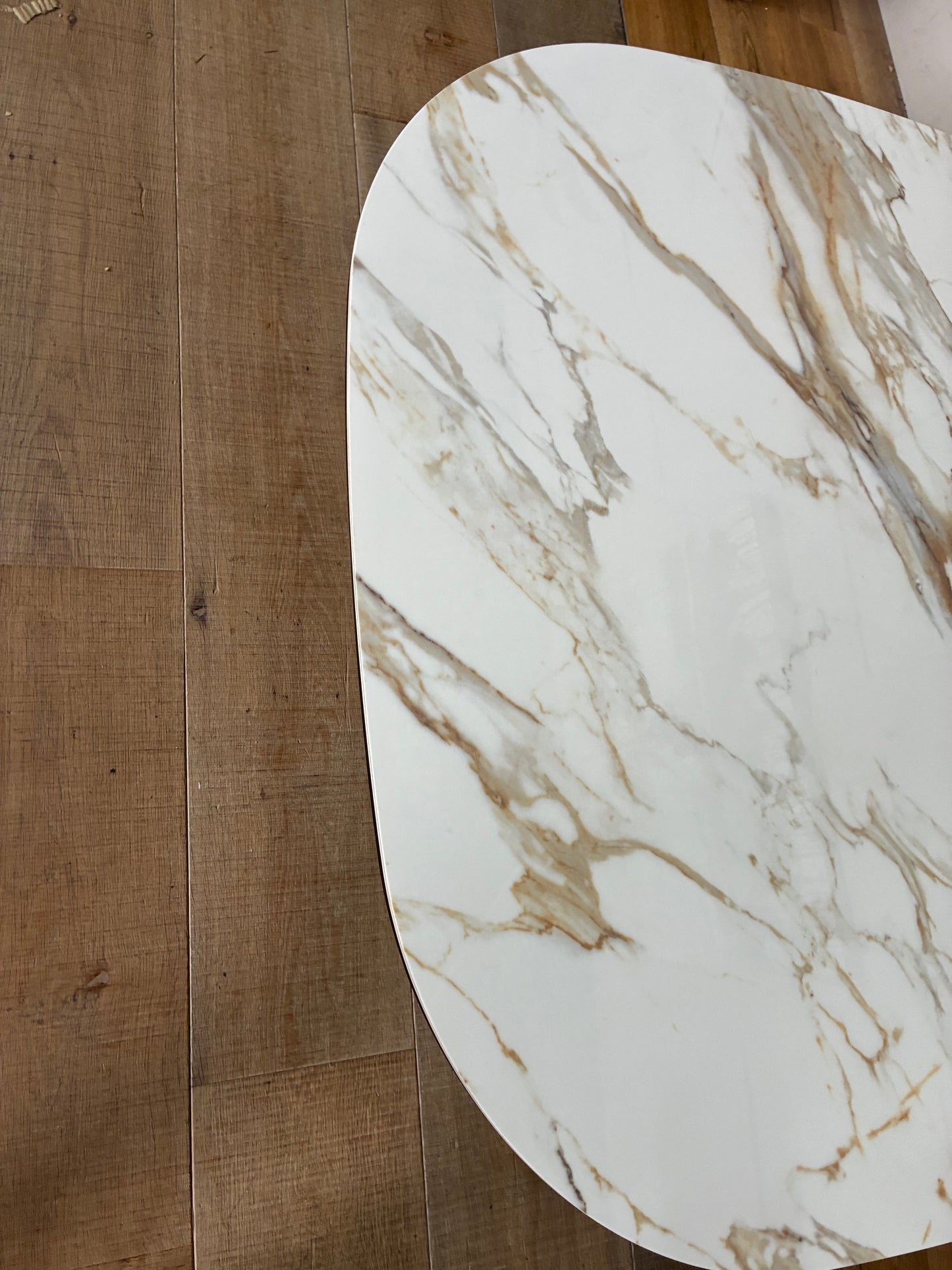 Nick Scali Square Coffee Table Ceramic with rounded edges Rrp £799 R46