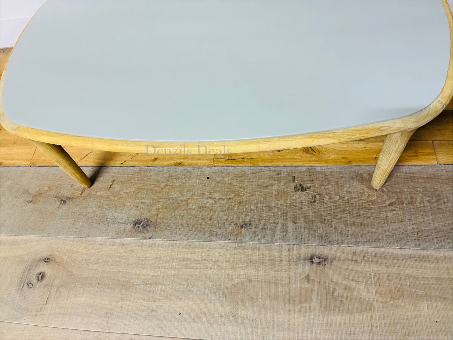 Loaf Polly Coffee Table Rrp £495 R10