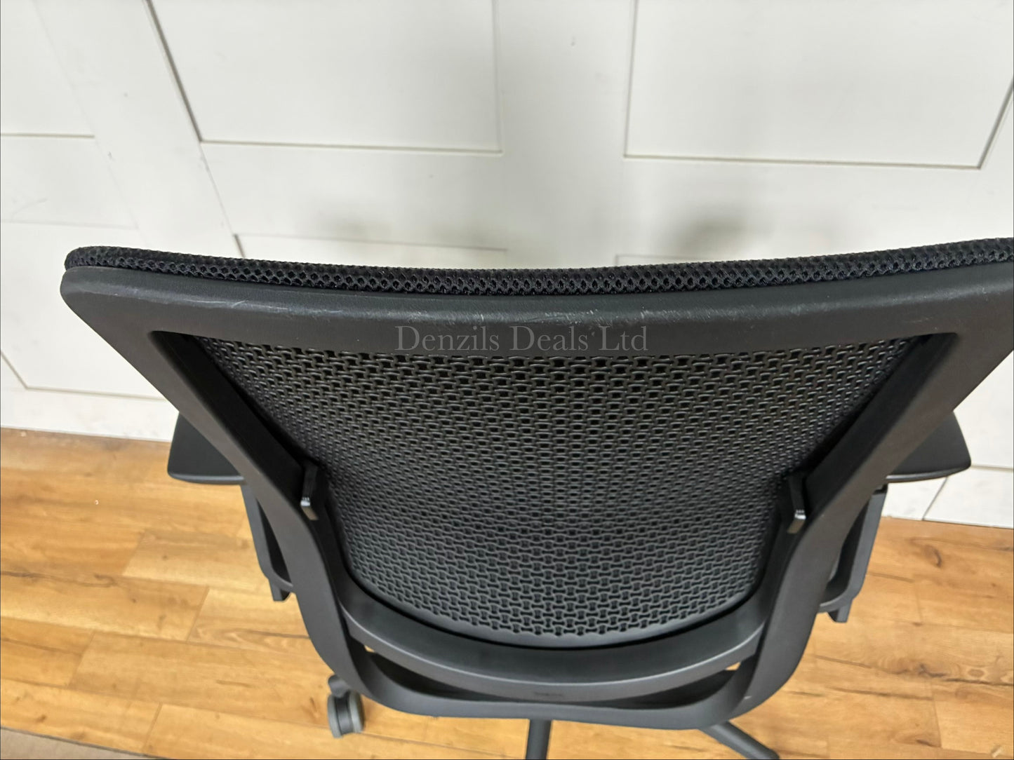 Steelcase Series 2 Office Chair With LiveBack Lumbar Support And 4D Armests R8