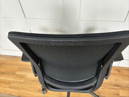 Steelcase Series 2 Office Chair With LiveBack Lumbar Support And 4D Armests R8